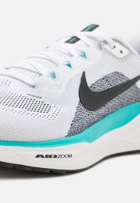 Nike Performance AIR ZOOM PEGASUS 41 - Løbesko til landevejen - white/dusty cactus/black/glacier blue/summit white