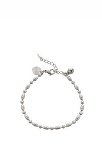 Stříbrný náramek s alternativními oválnými a kulatými korálky, vybavený zapínáním a nastavovací chainou, obsahuje dekorativní přívěsek se vzorem slunečního paprsku.