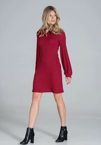 Niewybrane, red