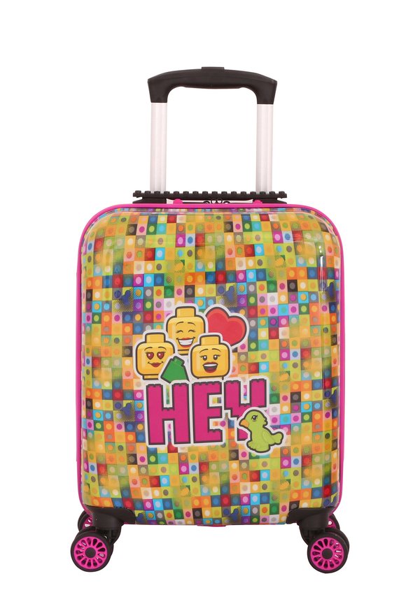Cabin Case Play Date – Trolley