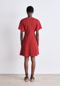 Tommy Hilfiger Rochie din jerseu - dark magma