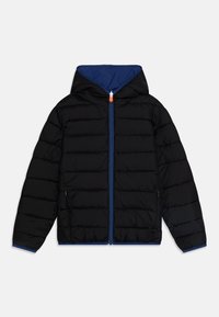 Giubbotto imbottito nero con cappuccio; presenta una fodera blu e una zip arancione. Motivo a righe orizzontali; due tasche laterali.