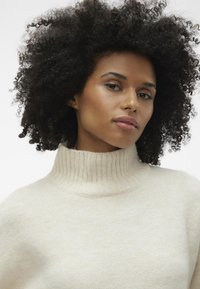Vero Moda - Sweter