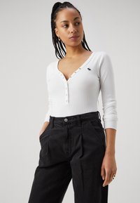Abercrombie & Fitch ICON HENLEY - Maglietta a manica lunga - white