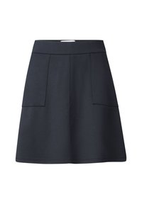 Jupe noire avec une taille ajustée, une forme évasée et deux poches avant. Fabriquée dans un tissu lisse avec une texture subtile.