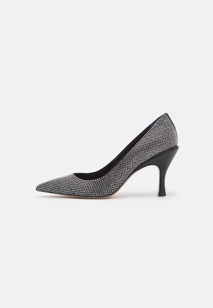 High Heel Pumps - black
