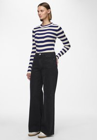 Pieces PCSELMA - Flared jeans - black denim