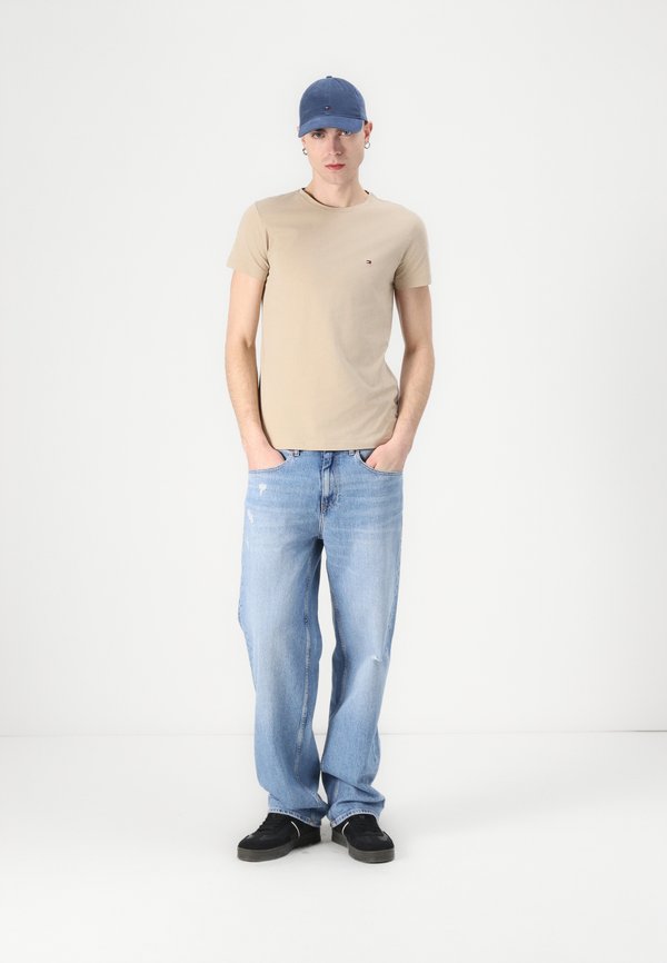 STRETCH SLIM FIT TEE - Basic T-shirt - sandalwood3