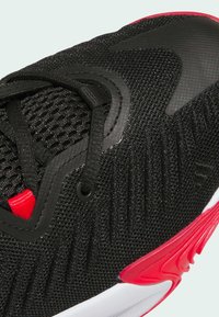 adidas Performance INITIATION - Scarpe da basket - core black   cloud white   pure ruby