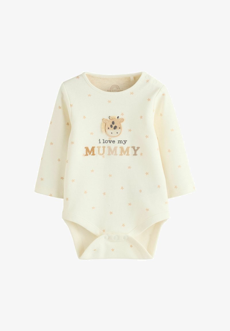 Cremefarbenes Baby-Body mit langen Ärmeln, beigen Sternen und einem Giraffen-Patch über dem Text "i love my MUMMY" auf der Vorderseite.