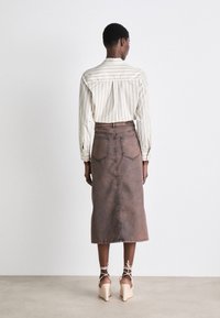 Mads Nørgaard KETLY SKIRT - Teksaseelik - brown