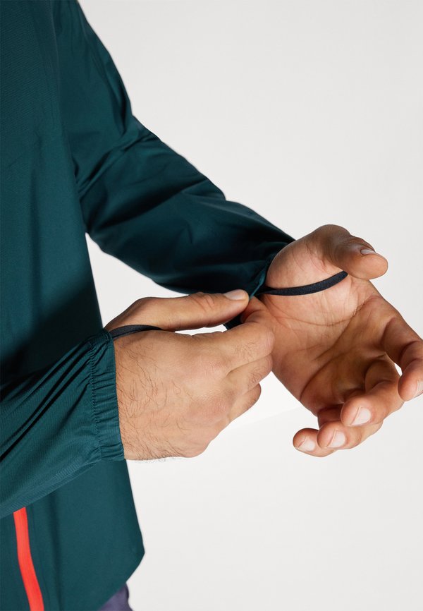 FUJITRAIL ELITE WATERPROOF JACKET - Windbreaker3