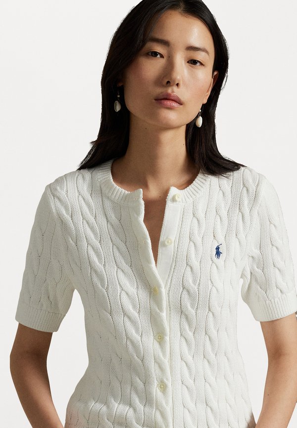 CABLE KNIT COTTON SHORT SLEEVE CARDIGAN - Cardigan4