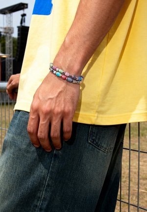OTSU, PEARLMANIA SET - Armbånd - green  blue  yellow  red