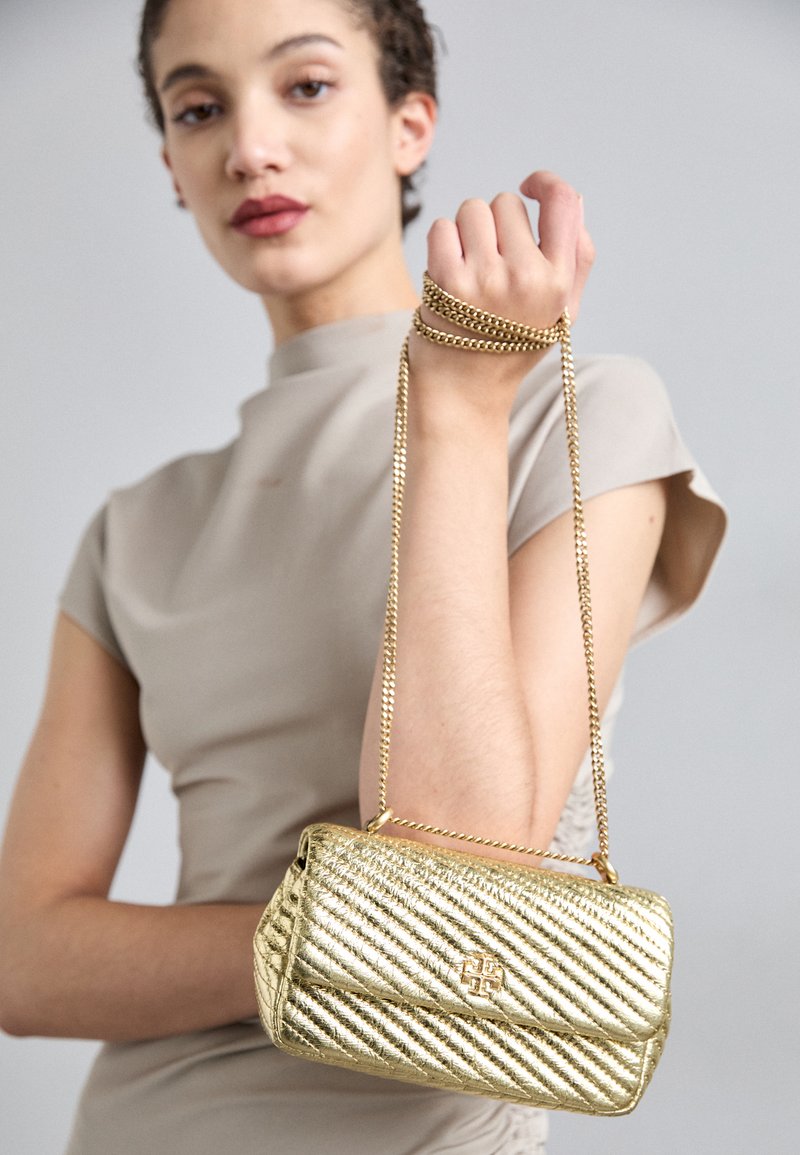 Tory Burch KIRA MOTO QUILT MINI FLAP BAG - Bandolera - gold-coloured