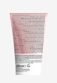 L'OREAL PROFESSIONNEL VITAMINO COLOR CONDITIONER FOR COLORED HAIR - Acondicionador