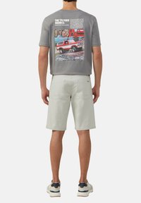 s.Oliver Shorts - wollweiß
