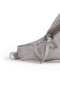 nat & nin Marsupio - silver