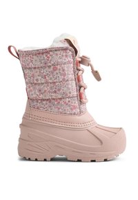 Ružová nepremokavá zimná čižma s kvetovanou tkaninou, polstrovaným holenným dielom, gumovou podrážkou a predným šnurovacím nastavovačom pre pevné uchytenie.