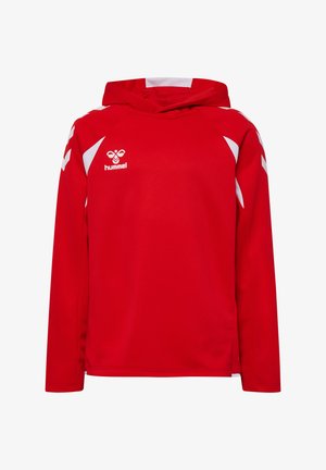 Czerwona sportowa bluza z długim rękawem, z białymi akcentami na ramionach i logo hummel na piersi, prezentowana na białym tle.