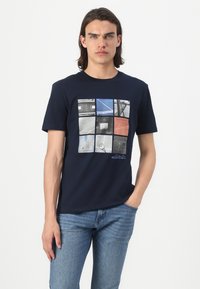 TOM TAILOR DENIM Nyomott mintás póló - sky captain blue