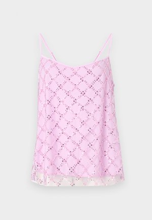 Rozā camisole top ar plānām spaghetti siksnām, rotāts ar mirdzošu secinātu dimantu rakstu, ar caurspīdīgu apakšmalu un gludu auduma tekstūru.