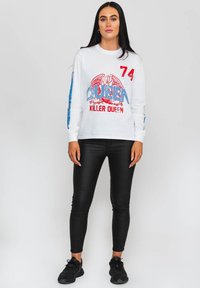 Paradiso Clothing QUEEN KILLER - Long sleeved top - white
