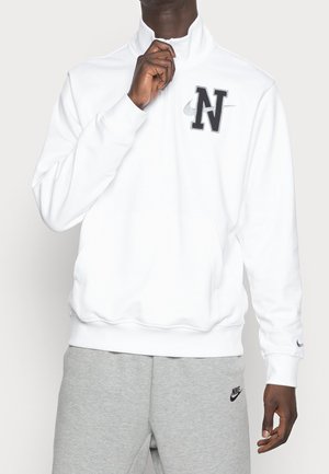 Sweater - white