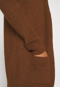 ONLY ONLJADE CARDIGAN - Chaqueta de punto - ginger bread