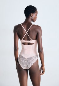 Calvin Klein Underwear Lenjerie modelatoare - dreamscape