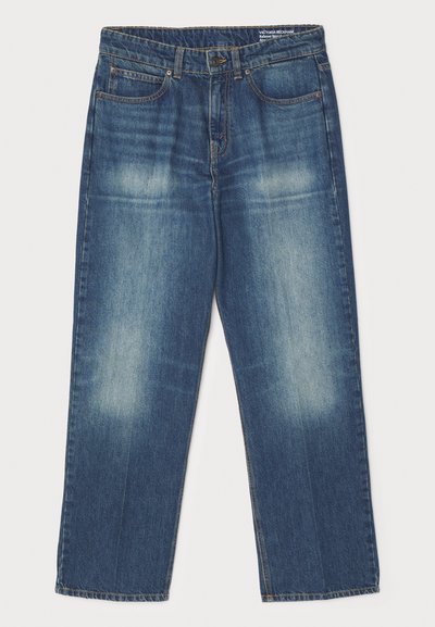 Avslappnade jeans i blå denim med en urtvättad finish, fem fickor, bälteöglor och rakt ben-design. Sticksydde detaljer i kontrasterande tråd.