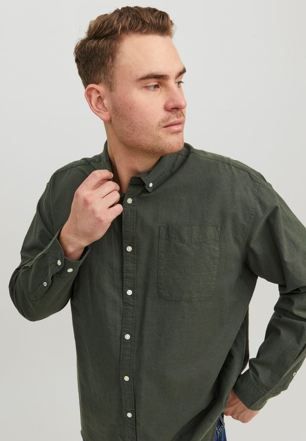 JJEOXFORD SHIRT - Shirt - forest night fit:plus size3