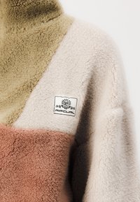 Rip Curl BLOCK PARTY POLAR  - Felpa in pile - natural