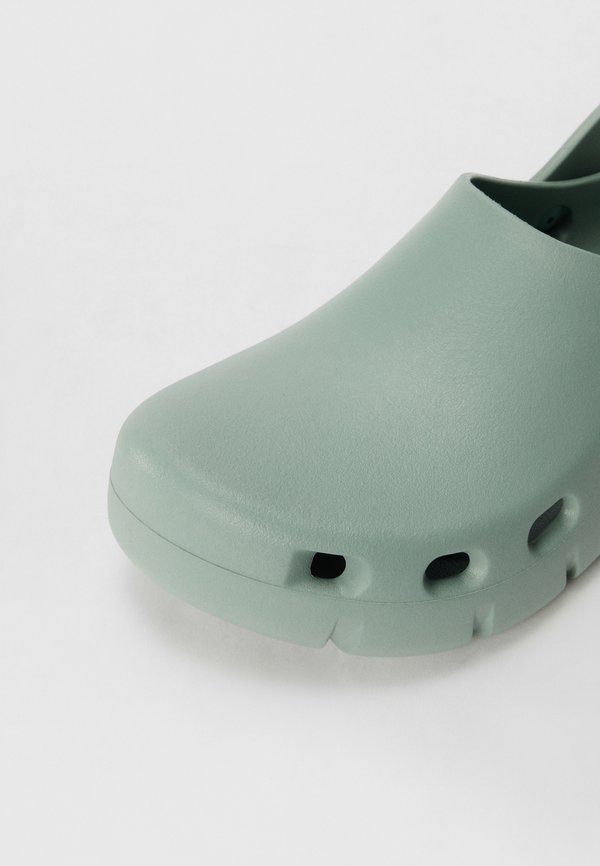 BIRKI FLOW EVA REGULAR UNISEX - Mules - pure sage3