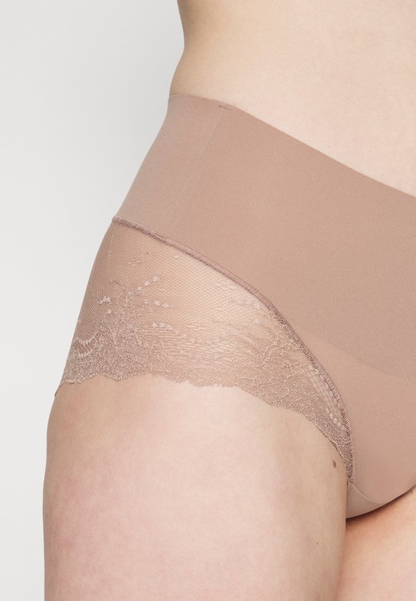 Briefs - café au lait3