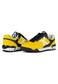 MUNICH ONE TURF  - Zapatillas de entrenamiento - amarillo