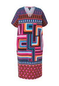 Farbenfrohes Kleid mit V-Ausschnitt, kurzen Ärmeln und auffälligen geometrischen Mustern in Pink, Schwarz, Blau und Orange mit einem gemusterten Saum.