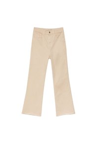 Jeans de tiro alto de pierna ancha en color beige con cierre de botón y cremallera, bolsillos frontales y presillas para cinturón sobre un fondo blanco.