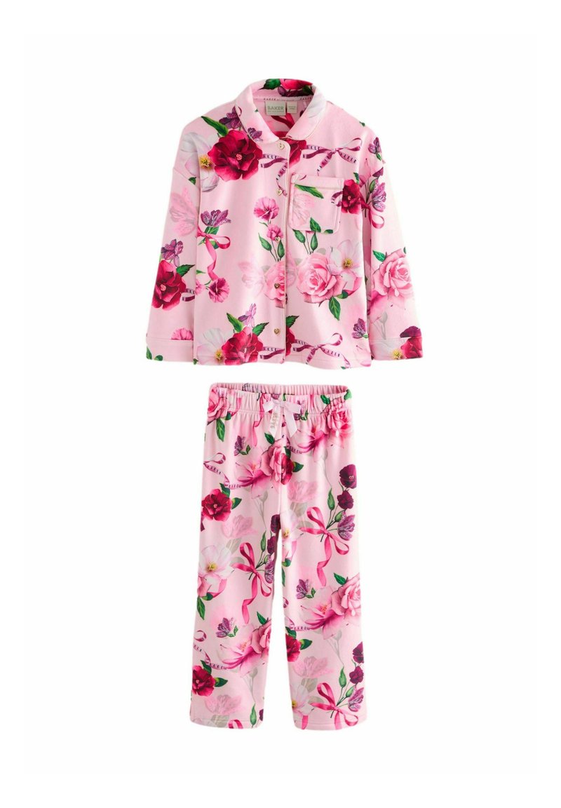 Nachthemden-Set mit floralem Druck, bestehend aus einem Knopfhemdenoberteil mit Tasche und einer Hose mit elastischem Bund, beide in Pink mit bunten Blumen und Bändern.