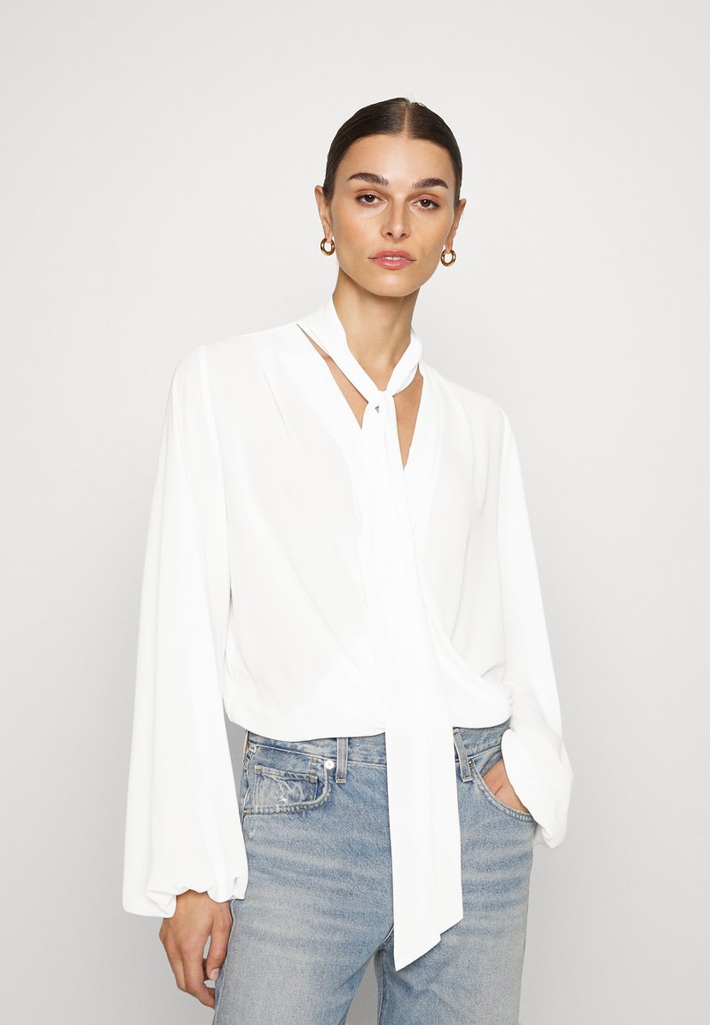 liu-jo-camicia-pusero-star-white-luonnonvalkoinen-zalando-fi