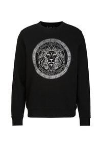 Schwarzer Kapuzenpullover mit auffälligem weißen Löwenmotiv, umgeben von Text. Der Stoff ist glatt mit gerippten Bündchen und Kragen.