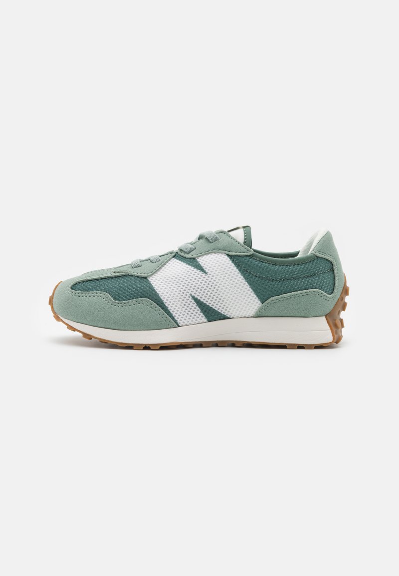 New Balance - 327 - Promenadskor - green, Förstora