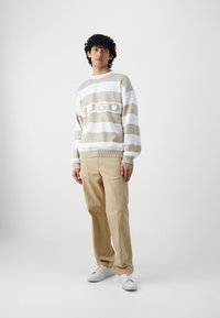 HUGO DINO - Broek - medium beige