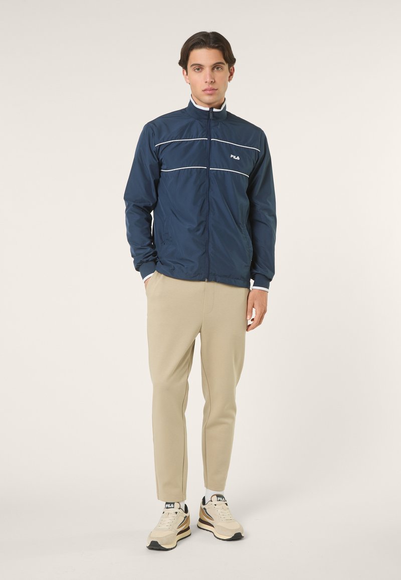 Fila APPAREL CASALE - Light jacket - black iris/dark blue - Zalando