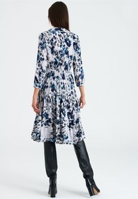 Greenpoint Freizeitkleid - white