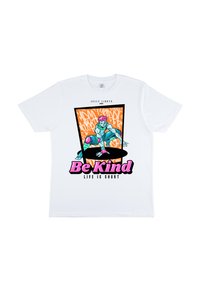 Bílý bavlněný tričko s grafickým potiskem postavy s růžovými vlasy. Text zní "Buď laskavý" v tučném růžovém písmu a pod tím "ŽIVOT JE KRÁTKÝ".