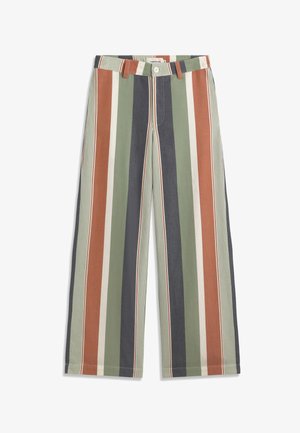 Pantalones de pierna ancha con rayas verticales en naranja, verde, gris y blanco, con botón y trabillas en la cintura.