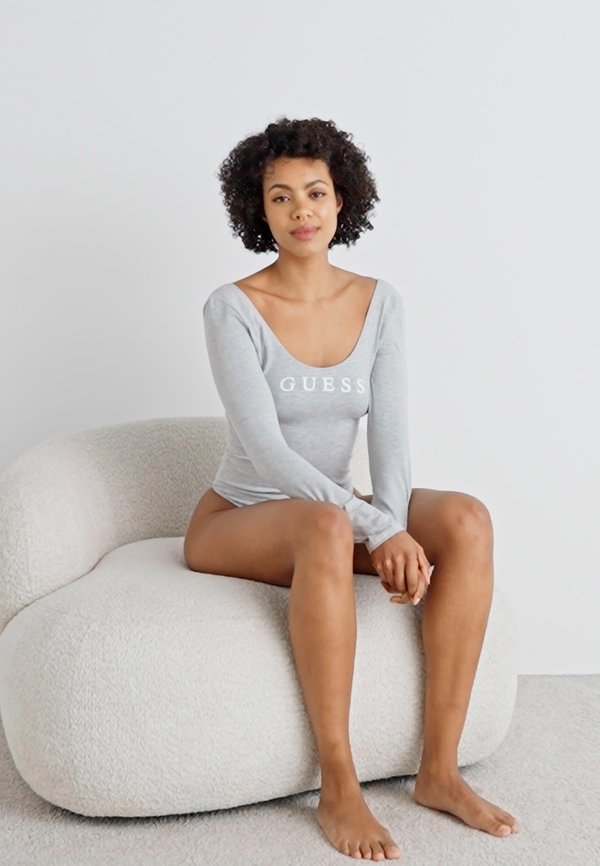 NEW CARRIE - Body - light rock heather3