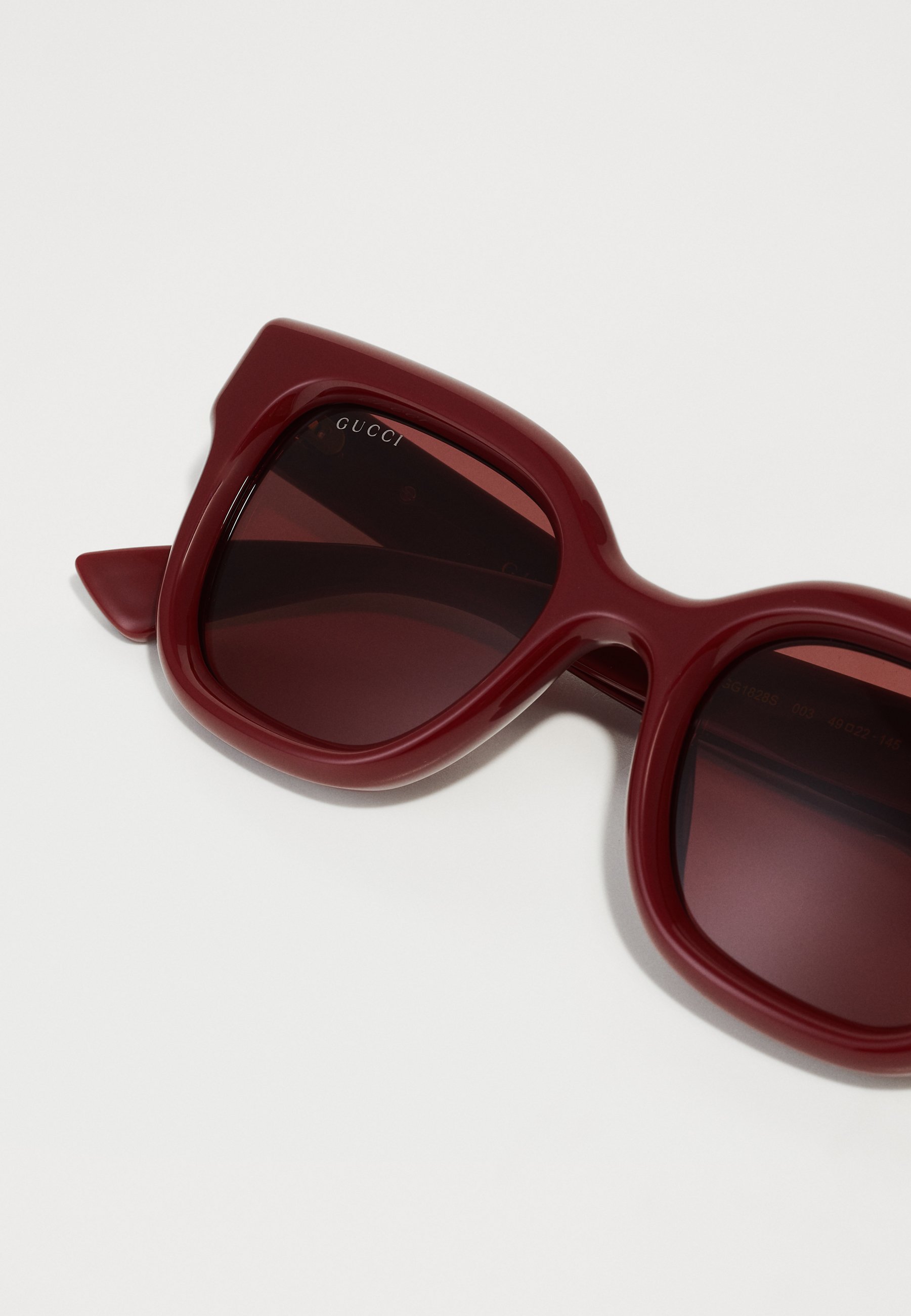 Gucci Sunglasses - burgundy/bordeaux - Zalando.co.uk