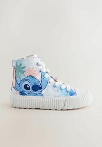 Høje sneakers med et blåt og pastelfarvet design og en tegneseriefigur, hvid gummisål og struktureret stofoverdel.